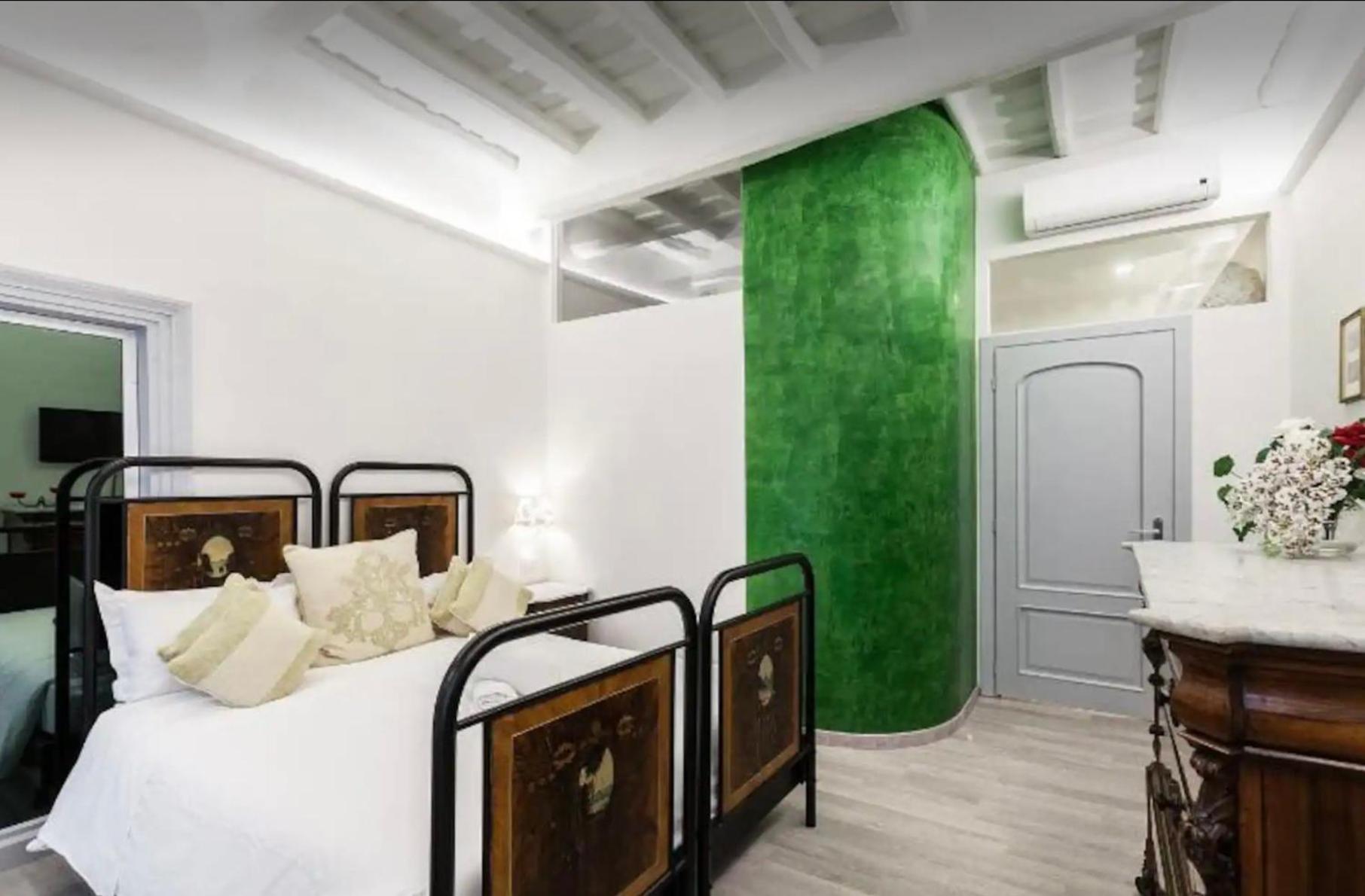 Vittoria Suite Рим Экстерьер фото